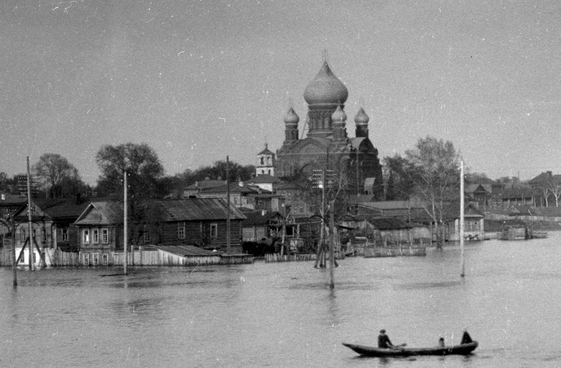 Республика Татарстан, Казань, город, Казань. Церковь Макария Унженского и Желтоводского в Адмиралтейской слободе, фотография. архивная фотография, фрагмент фотографии Филда Уильяма Осгуда  