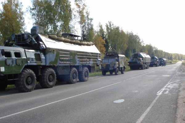 Колонна боевых машин