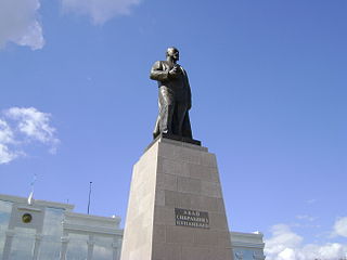 Памятник Абаю Кунанбаеву